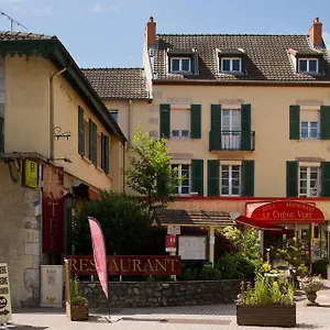 Logis Hotel-restaurant Le Chêne France