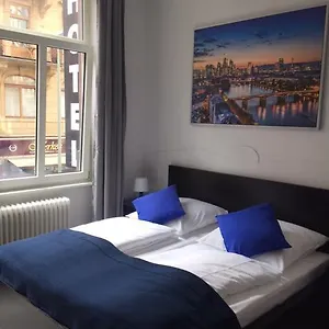 Main Frankfurt 3*, Frankfurt am Main Alemanha