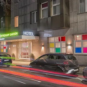 Otel Wyndham Garden Centre Koenigsallee, Düsseldorf