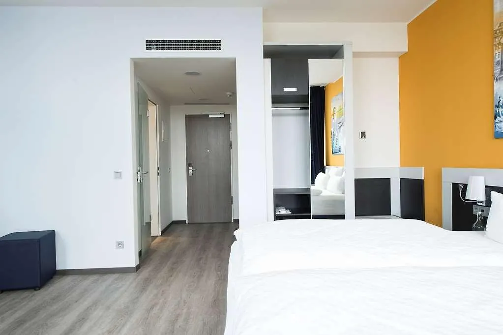 Carathotel Duesseldorf City Hotel