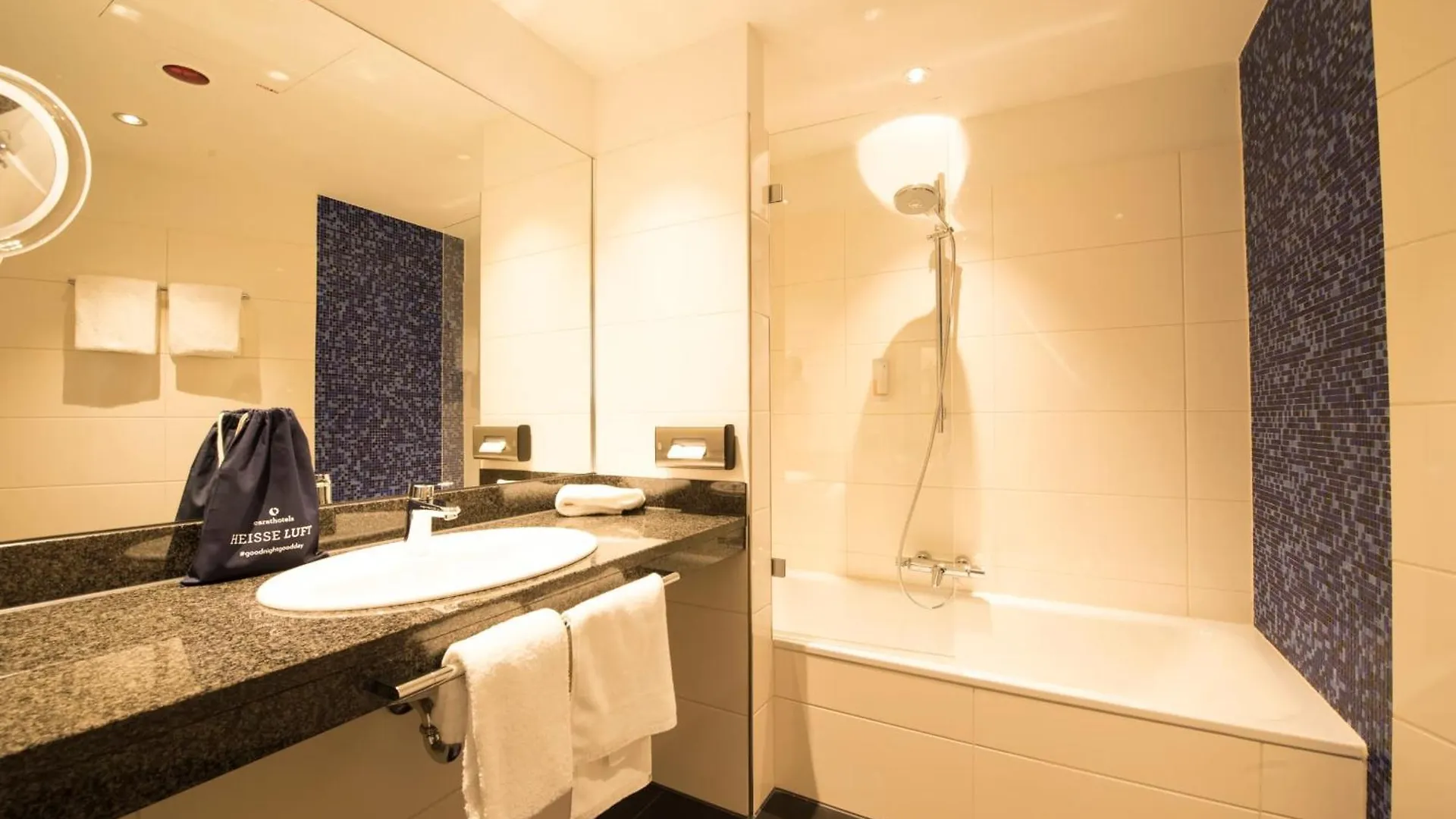 Carathotel Duesseldorf City Hotel Dusseldorf