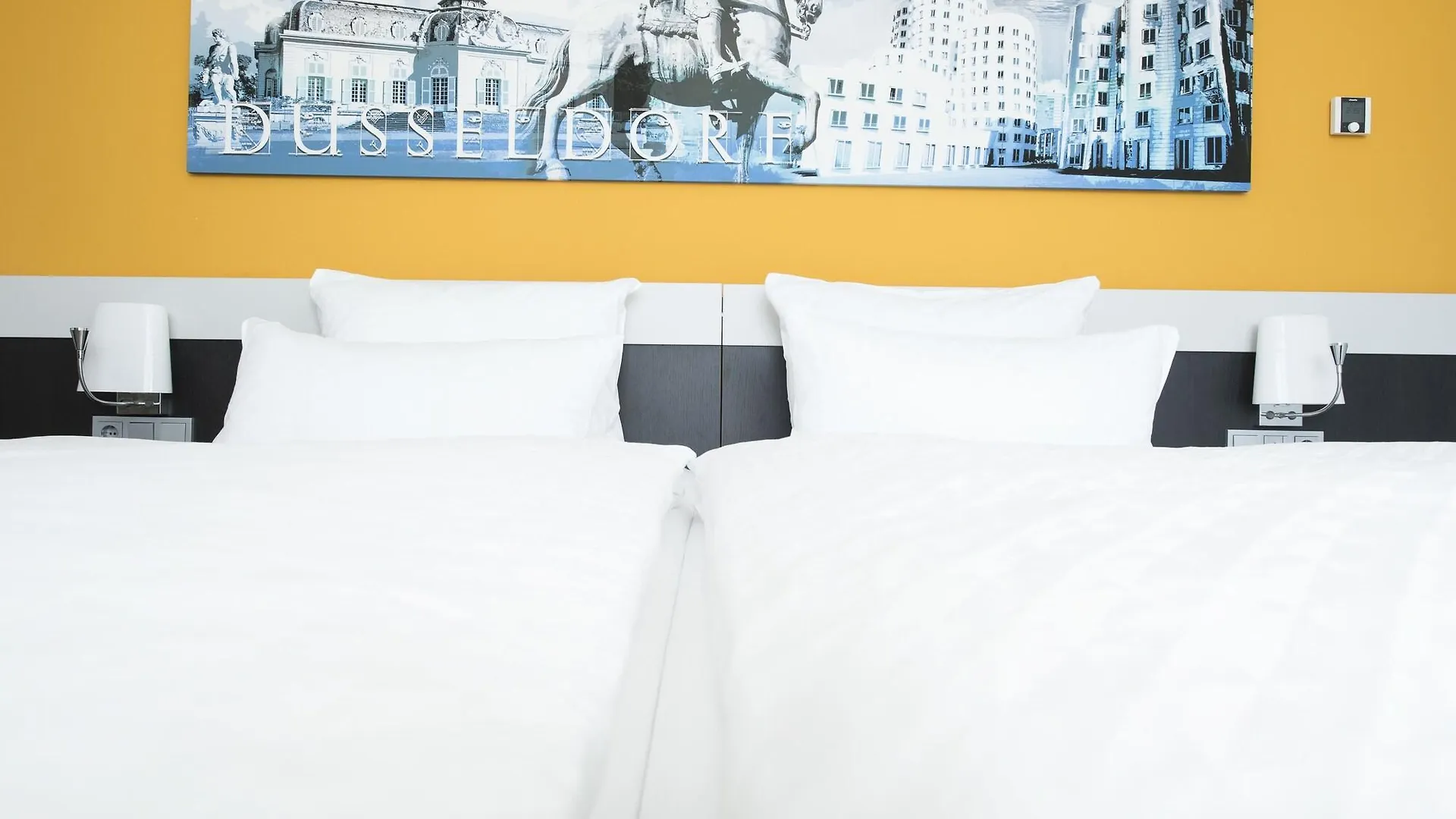 Carathotel Duesseldorf City 4*, Ντίσελντορφ
